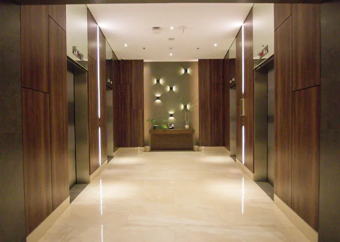 Casa - Chic Pool View Near Ayala Mall * Cebu